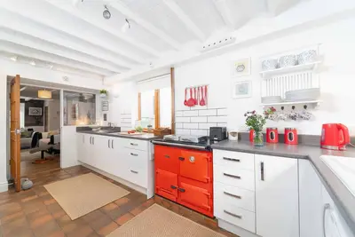 Image de Curlew Cottage – Sleeps 4 – Garden – Dog Friendly