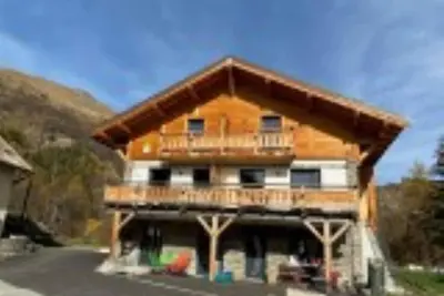 Image de Le Crey Rond (8 people) magnificent apartment type 4 for 8 people.