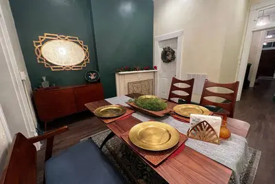Image de Colerain Oasis Home: Artistic 3br 2ba near Otr w/ Patio & Private Hot Tub