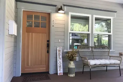 Image de Newly Constructed Home in Downtown Corvallis, Close to Osu