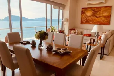 Image de Beachfront apartment in Ponto Horizonte.