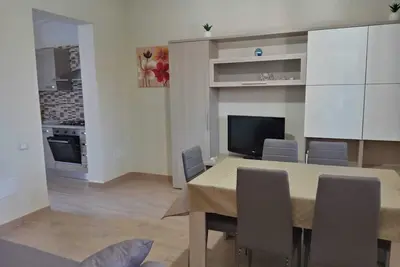 Image de Bright Apartment with Terrace Cin Code It092080c2000q2483