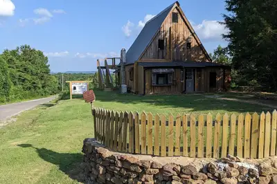 Image de Fuller View Cabin -  A Mountain Cabin overlooking Sweet Home Alabama!
