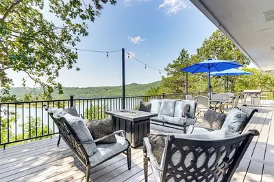 Image de Table Rock Lake Hideaway w/ Deck: Bring Your Boat!