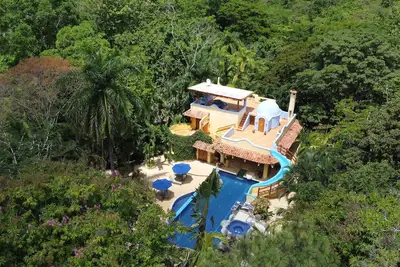 Image de Blue Zone, Private Villa in an 8-acre Jungle Farm.
