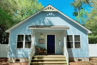 Image de Ocean Pine Beach Cottage • Pet friendly • Fully Fenced Yard
