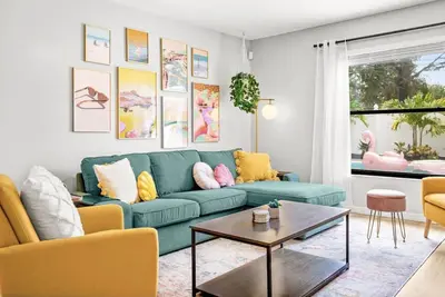 Image de Modern Tropical Heated Pool Home 5min to the Beach!