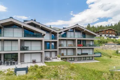 Image de Appartement de luxe avec sauna privé et balcons