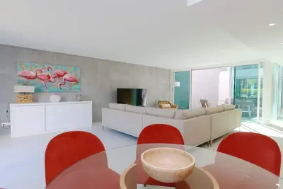 Image de Villa groupée, 3 chambres en suite, proche du port de plaisance et de la plage