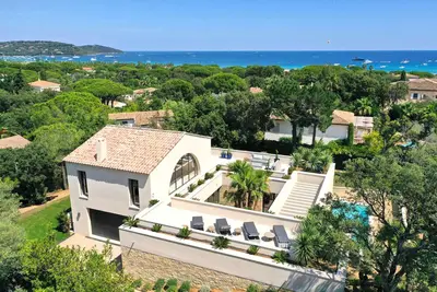 Image de Magnifique villa à quelques pas de la plage de Pampelonne