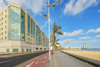 Image de Lanzahost \"Lux Xxi\" - the best of beach and city