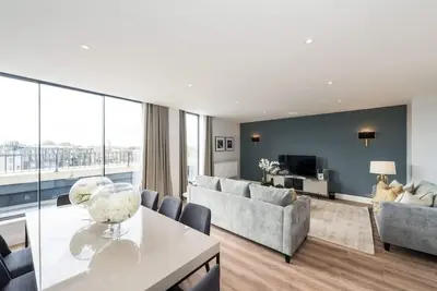 Image de Stunning 4bd Duplex Apartment in Earls Court with Terrace!
