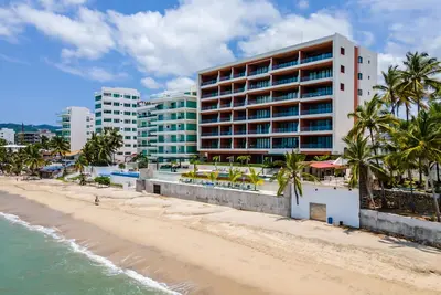 Image de Luxury 2 bed/ 2 bath Beach Front Condo - Bucerias
