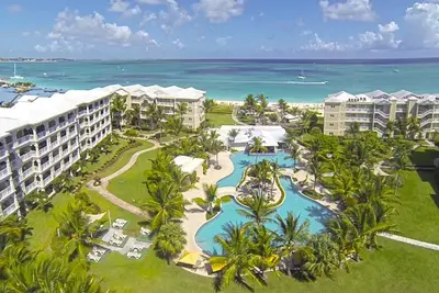 Image de Beautiful Ocean Front Suite - March 12-19, 2022