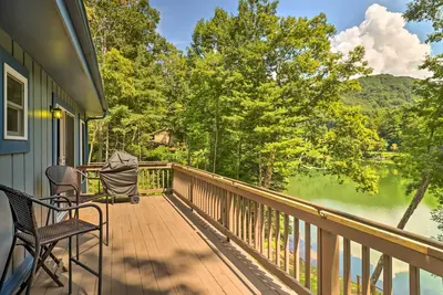 Image de Lake Santeetlah Escape w/ Kayaks, Boat Slip & More