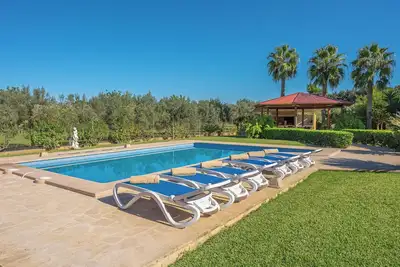 Image de Villa 'Finca Can Tomeu' avec vue sur les montagnes, piscine, jardin, climatisation et Wi-Fi