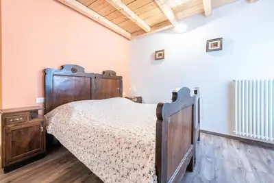 Image de Appartement Agriturismo \"Al Gallo Nero Rosso\" près du Lac de Garde avec jardin et Wi-Fi