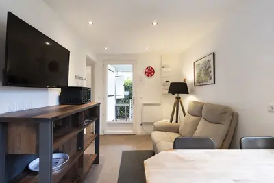 Image de Chalet de Romy : Charmant chalet 2 chambres (avec terrasse et climatisation)