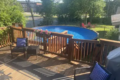 Image de Cheerful 3-bedroom home with a pool