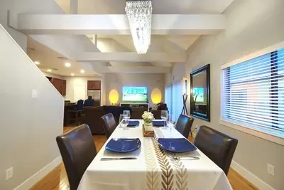 Image de Houston Heights Lux 3 story-townhouse-Rice Military