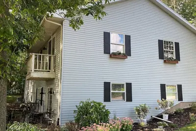 Image de Available for Ryder Cup! 15 Minutes from Whistling Straits and minutes from Kohler.