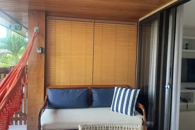 Image de Beautiful and new apartment walking distance from beautiful beach.