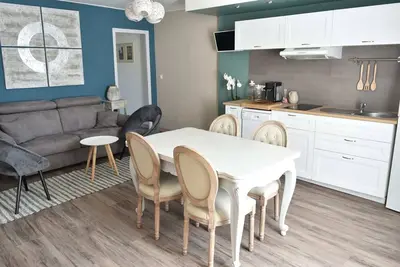 Image de Beautiful apartment T3, private parking \"Au logis de Pézenas\"