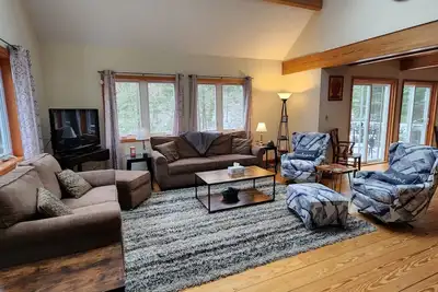 Image de Spacious Home in Waterville Estates close to the community center