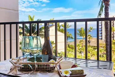 Image de Kaanapali Shores 647 ~ Serene 1b/1b with Beautiful Oceanview, Ac