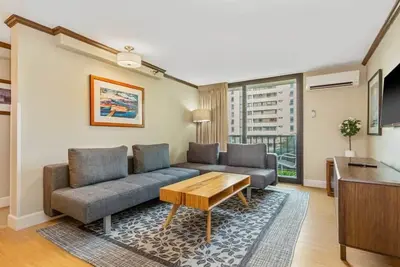 Image de 1br City View Suite w/Kitchen - Bamboo Waikīkī #507