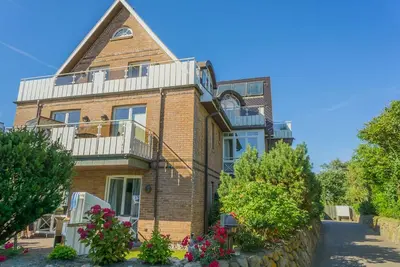 Image de Vacation apartment by the village pond for up to 2 people with balcony.