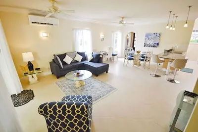 Image de Bajan Luxe Townhome with pool and beach access