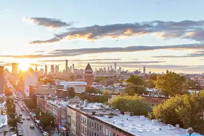 Spacious Apt with Nyc Skyline Views! ! Pool table +