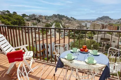 Image de Bel appartement pour 4 personnes avec Wifi, climatisation, Tv et terrasse