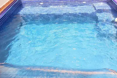 Wonderful property 3 min. Thermas - 4 bedrooms - 5 x 3 Swimming Pool - Wi-Fi - complete