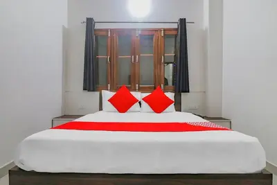 Image de Rajlakshmi Guest House - Ac Room with attached bathroom, Free Wifi
