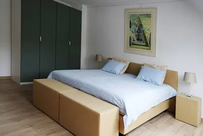 Image de Modern duplex apartment with large mezzanine