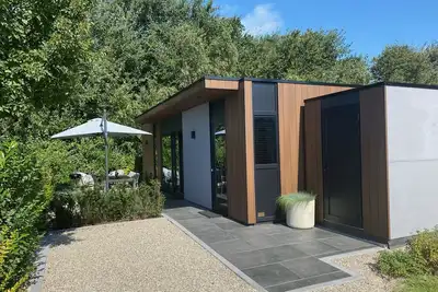 Image de Luxury holiday chalet in Zeeland: Julianahoeve Renesse. Close to beach & centre