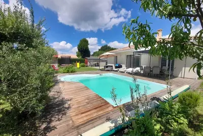 Image de Villa classée 4 étoiles, 6 pers avec piscine chauffée
