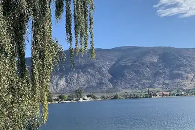 Image de The Lakefront Get-Away!