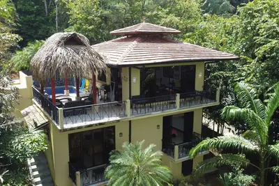 Image de Peaceful Ocean View Villa - ocean and jungle views. walk to beach and waterfall