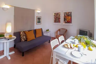 Image de V154a · Typical Tm Flat With Refreshing Terrace in Vsr #A