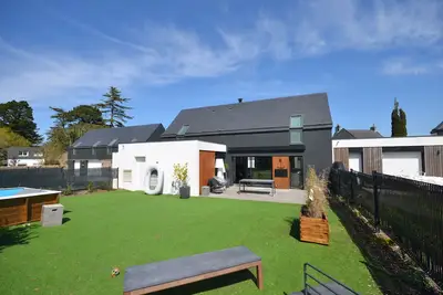 Image de Villa tout confort Ă 3 min Ă pied de la plage, restos et commerces