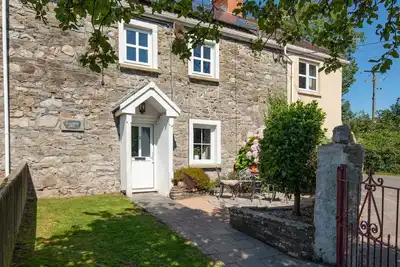 Image de Coeden Afal - Sleeps 4