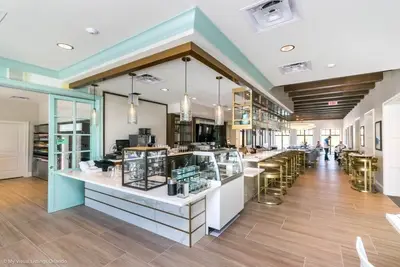 Image de Amazing 6 Bedroom 5 Bathroom Solara  Resort Villa