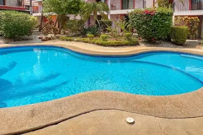 Image de 150Mbps Wi-Fi, Gas Bbq, Laundry - Small Complex