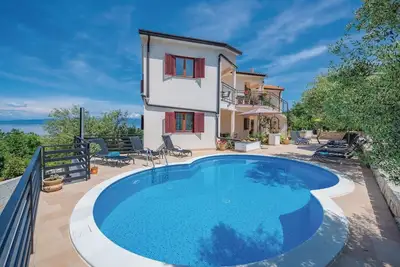 Image de Bel appartement à Labin avec sauna