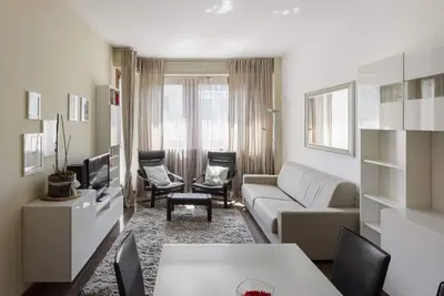 Image de Beautiful Apartment next to Sempione and City Life - Viale Teodorico