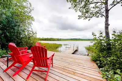Image de Fantastic Lakefront Cabin W/ Free WiFi, Three Kayaks, Private Dock, & Firepit