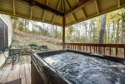 Image de Wren Cottage; private & peaceful. Gatlinburg, Pigeon Forge